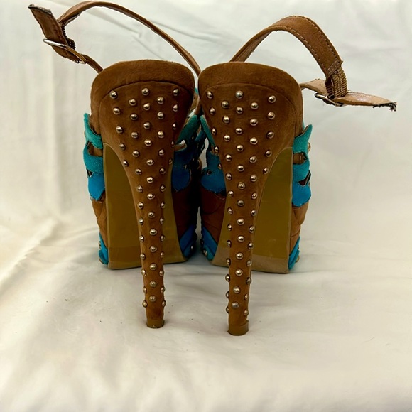 Liliana - Tan and Teal Platform Slingbacks. Size 7.5. - Picture 6 of 9